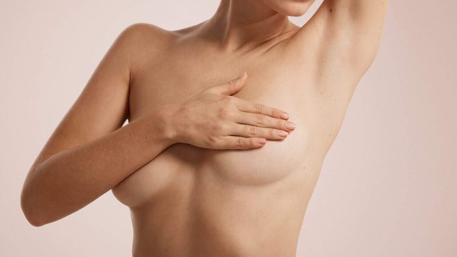 Should Breast Reduction Be Available To Teenagers? - Costhetics